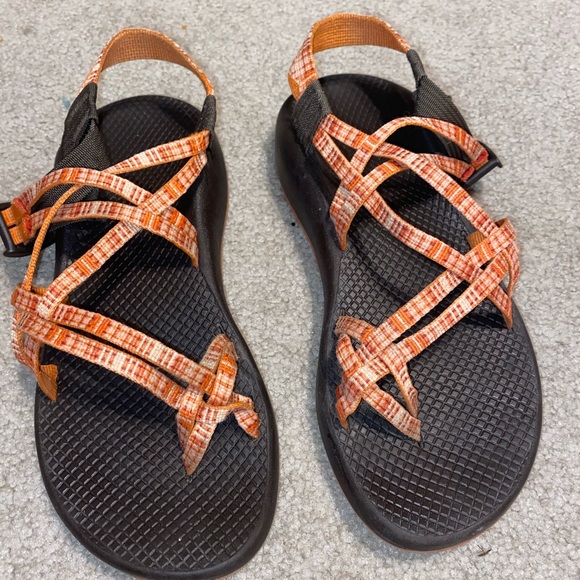 Chaco Shoes - Chacos Women’s Size 9